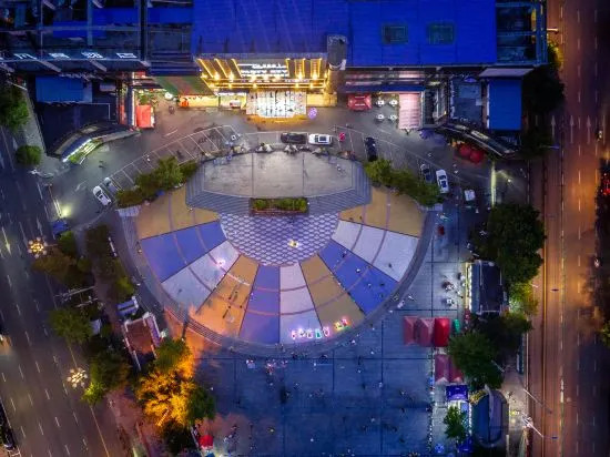 Fanke Hotel (Zunyi Nanbai Modern Plaza)