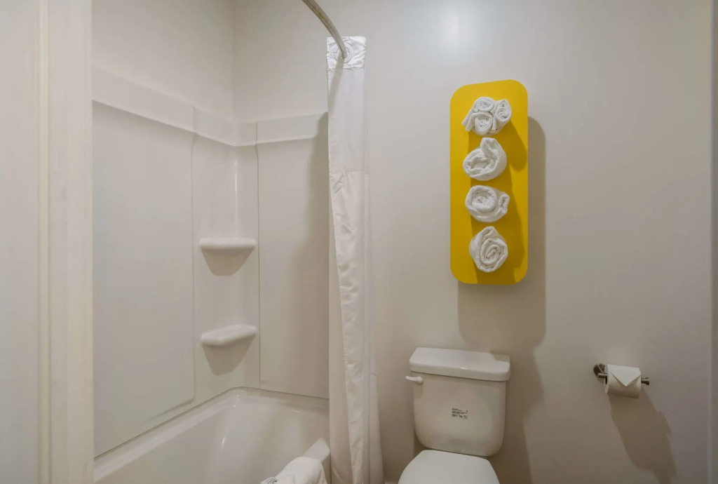 Motel 6-Moncton, NB