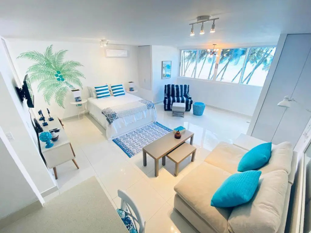 KASA Las Palmas studio apt for 2 OCEAN VIEW BEACHFRONT CONDO POOL