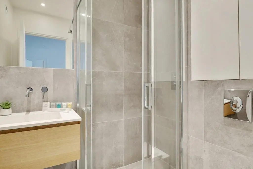 156 Suite Marlene 1 BDR APT Brand new Paris