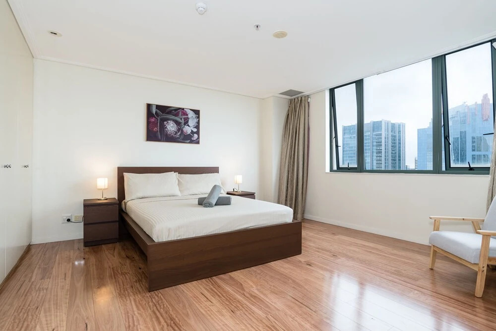 Sydney CBD Self-Contained Studio Apartment (2806PT)