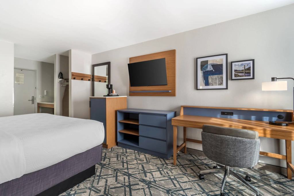 Country Inn & Suites by Radisson, Shelby, NC