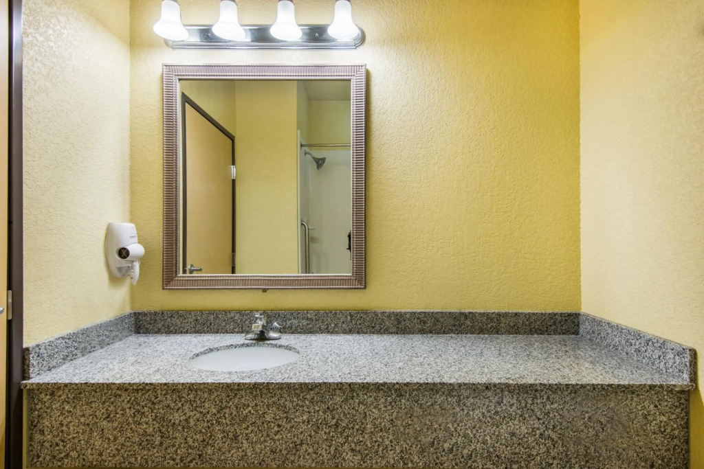 Holiday Inn Express Hotel & Suites El Dorado by IHG