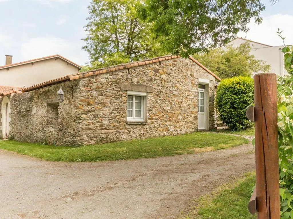 Gîte de Charme avec Jardin Privé près de Nantes, Accès Facile, Équipé Tout Confort - FR-1-306-812