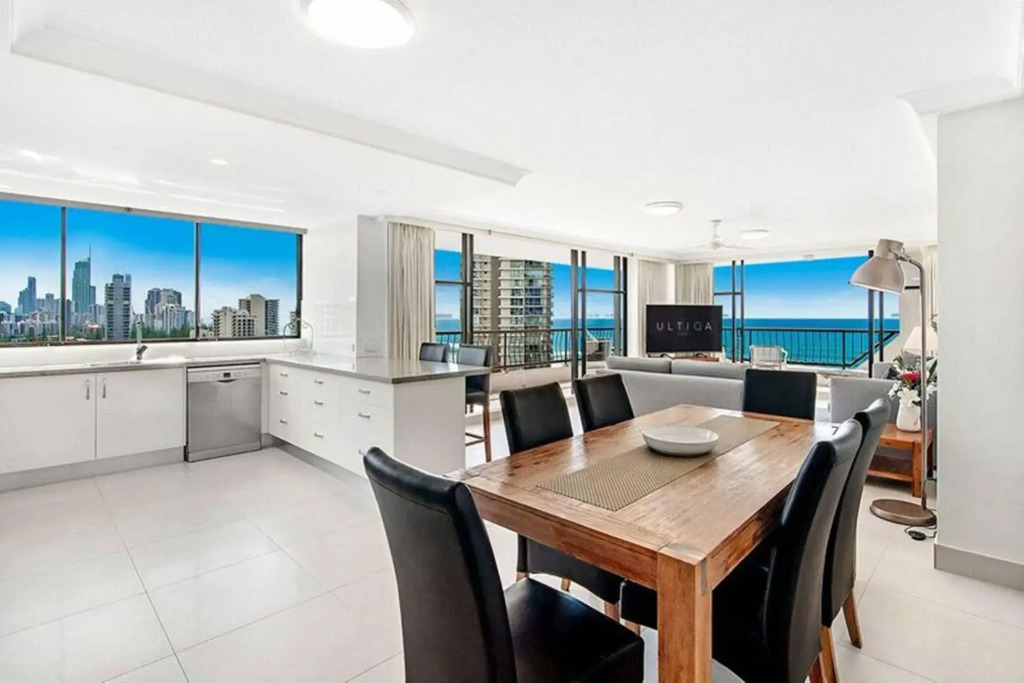 ULTIQA Beach Haven on Broadbeach