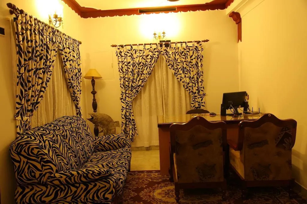 Kuppath Inn