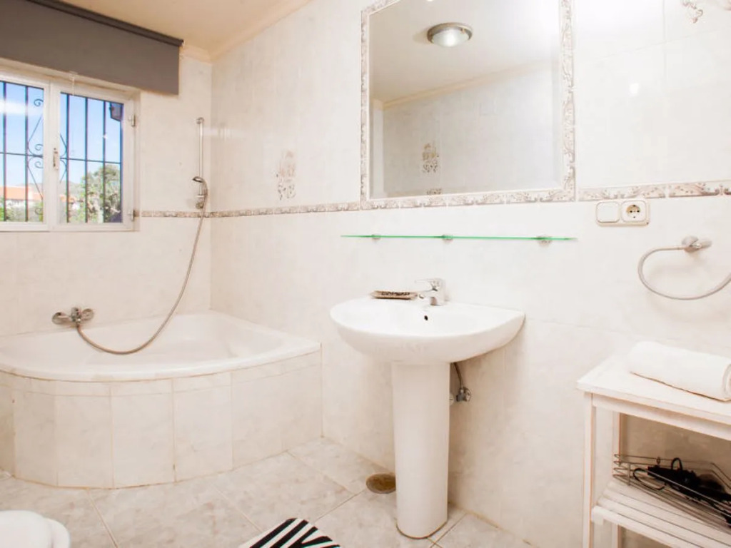 Holiday Home Delfines by Interhome