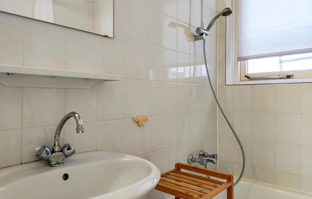 4 Bedroom Beautiful Home In Wemeldinge