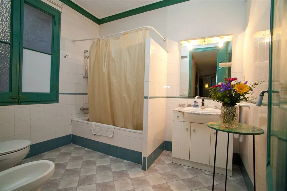 Hostal Medea