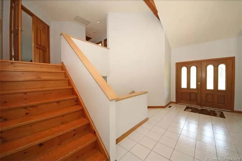 Roxbury Suites