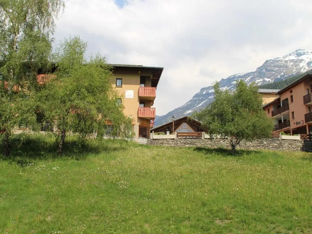 Appartement Lanslevillard, 2 pièces, 4 personnes - FR-1-508-168