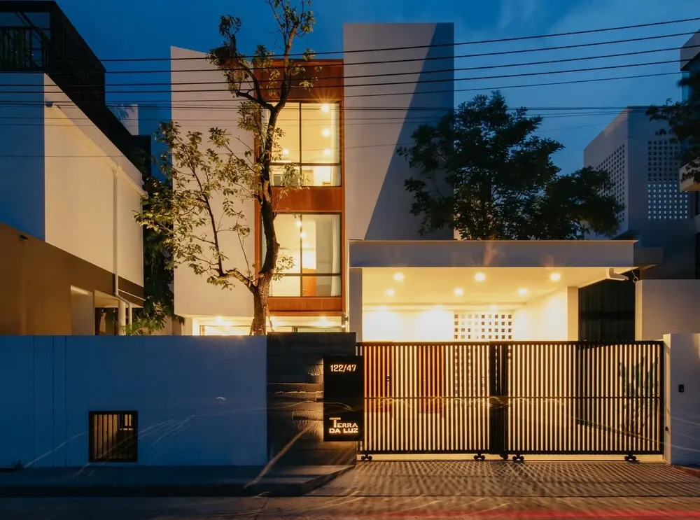 H2 Pool Villa