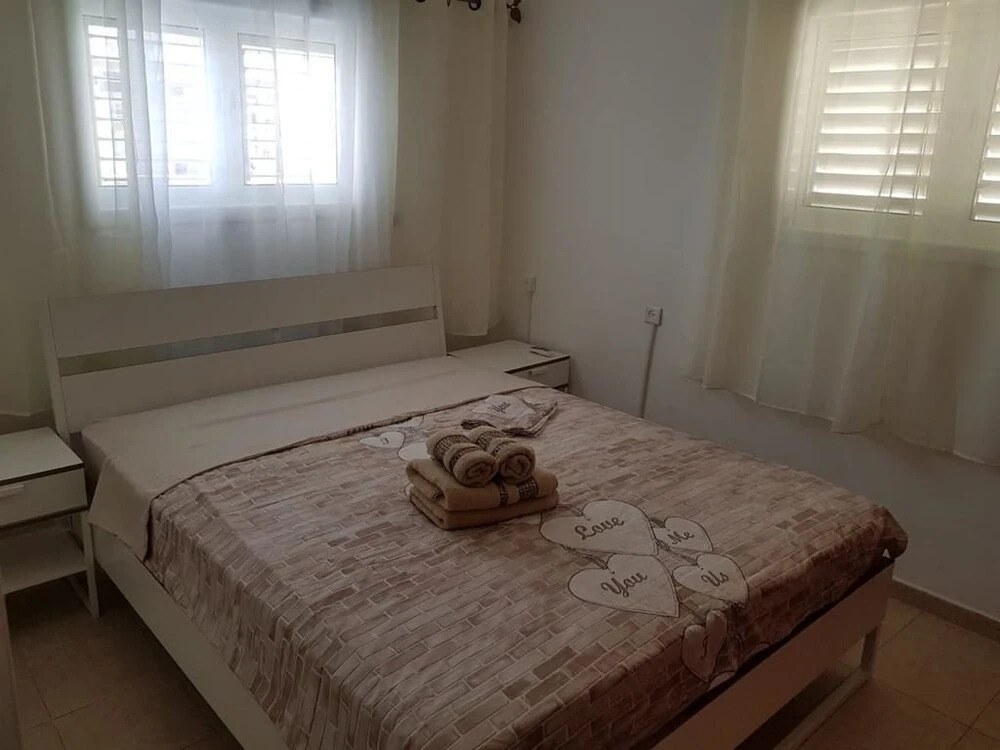 Isra Home Apartment Jabotinsky 8