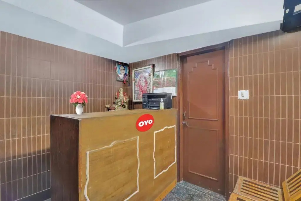 OYO 92514 Savitri Hotel Nand Palace