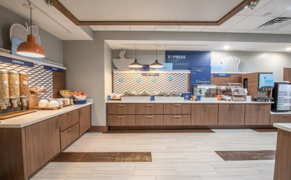 Holiday Inn Express & Suites - Houston Westchase - Westheimer by IHG