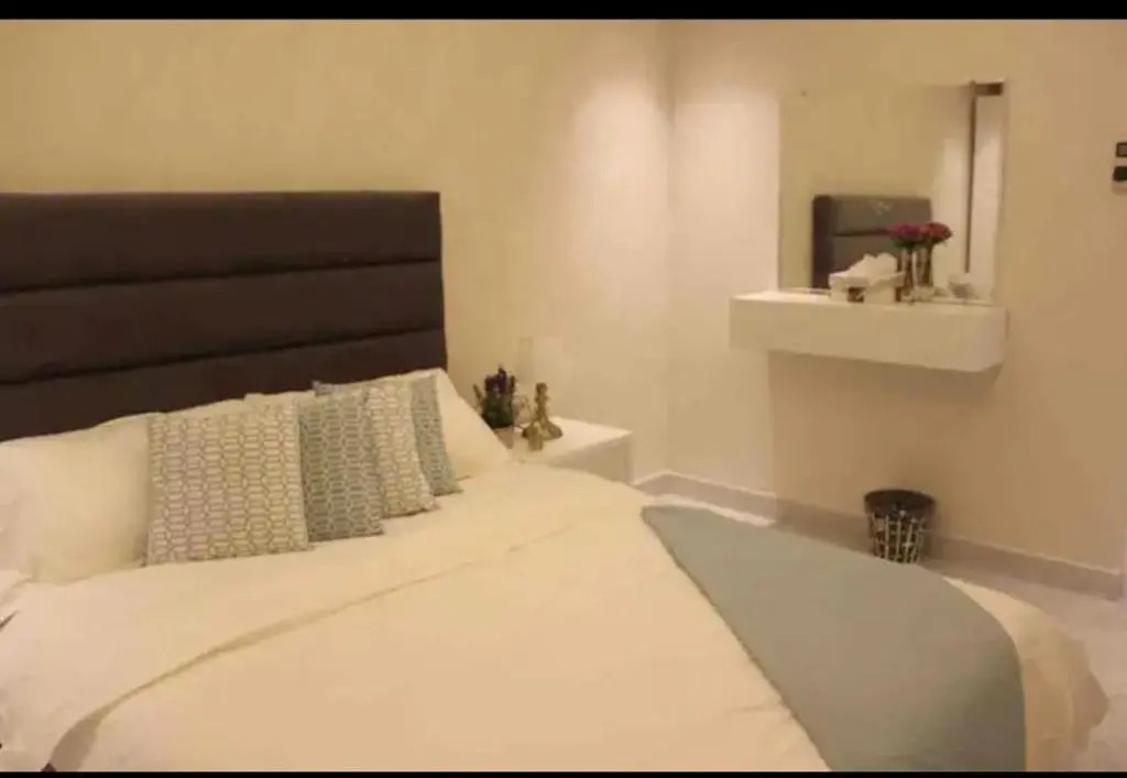 Luxury apartment prime location