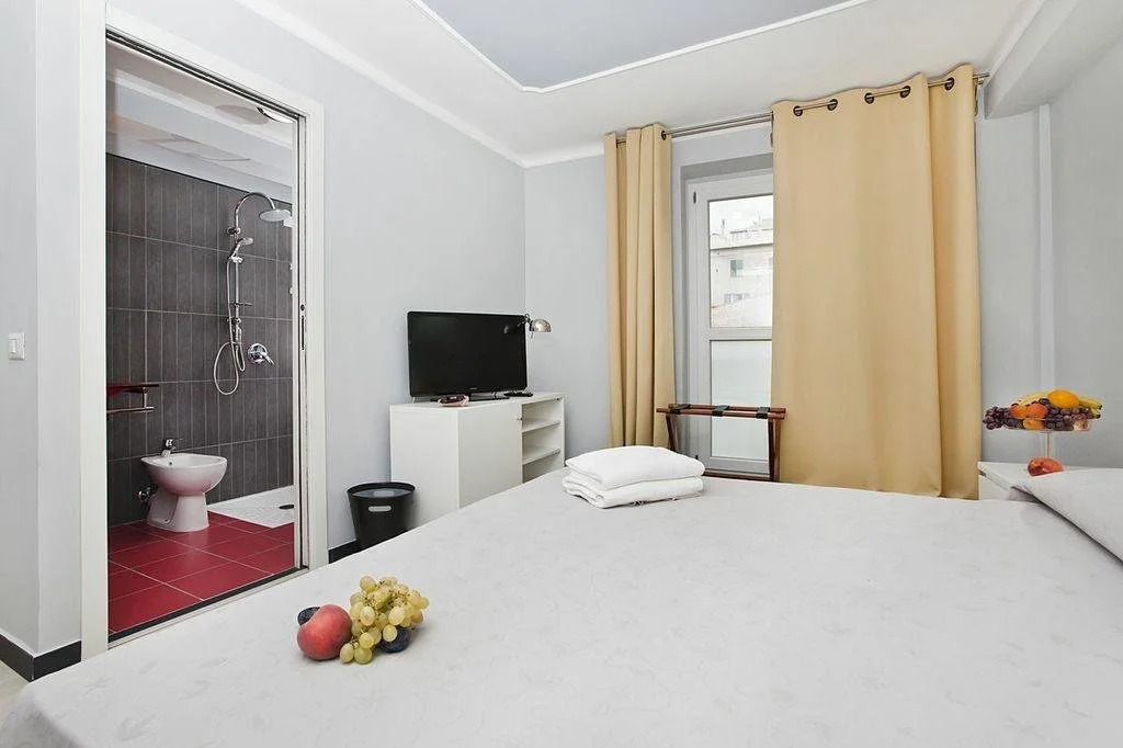 Hotel Paradiso
