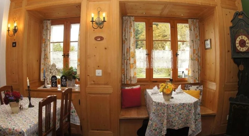Albergo Ristorante Grotto Miralago