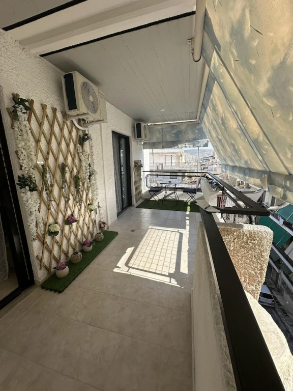 Piraeus Seaside Apartment Escape