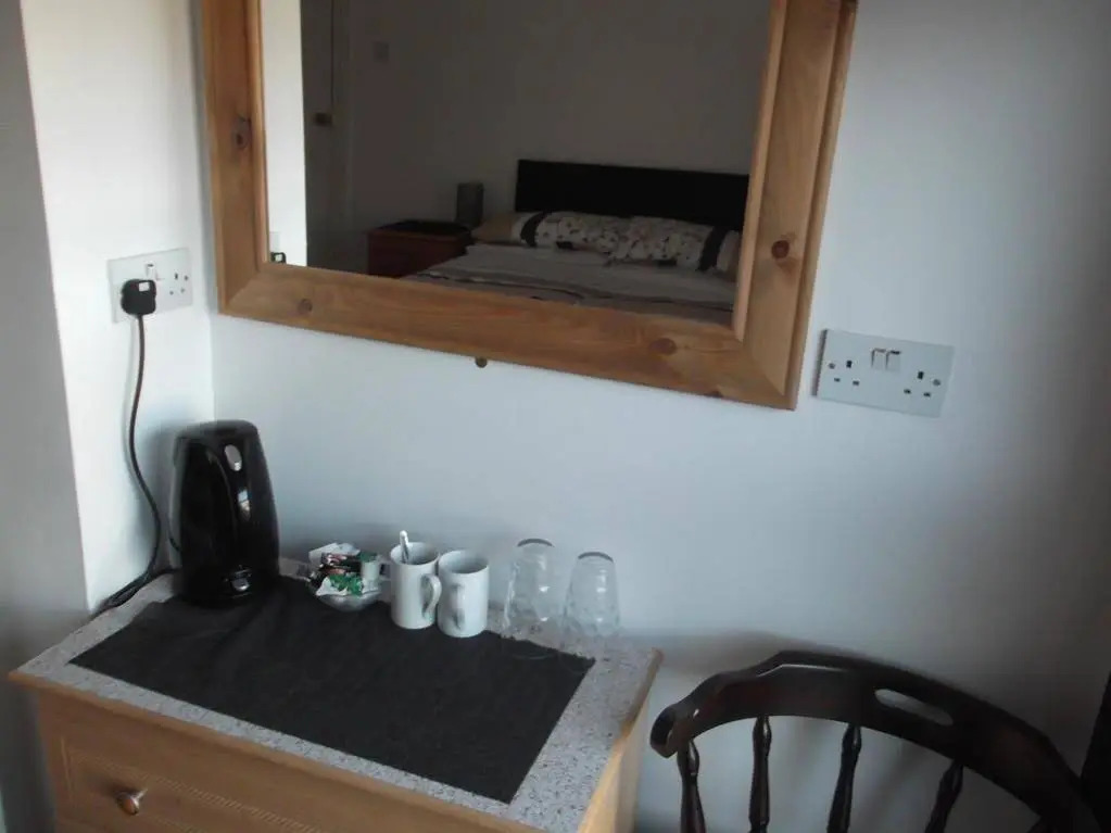 Ferry Lodge