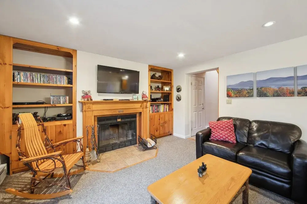 Tahawus 74I - A Cozy Adirondack Retreat 2 Bedroom Townhouse by The Summit at Gore Mountain