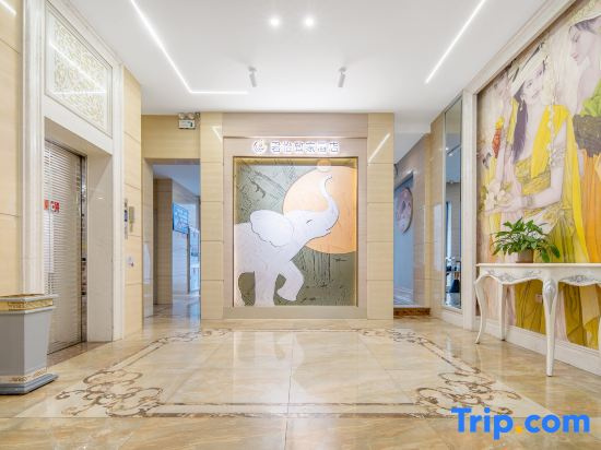 Junyi Zhijia Hotel