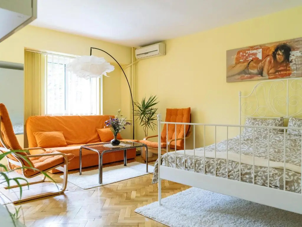Herastrau Park Studio - Bucharest Business District - Arancia