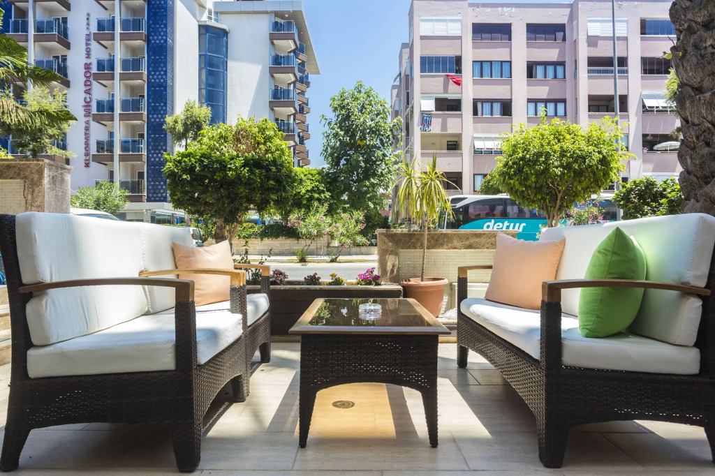 Lonicera City Hotel