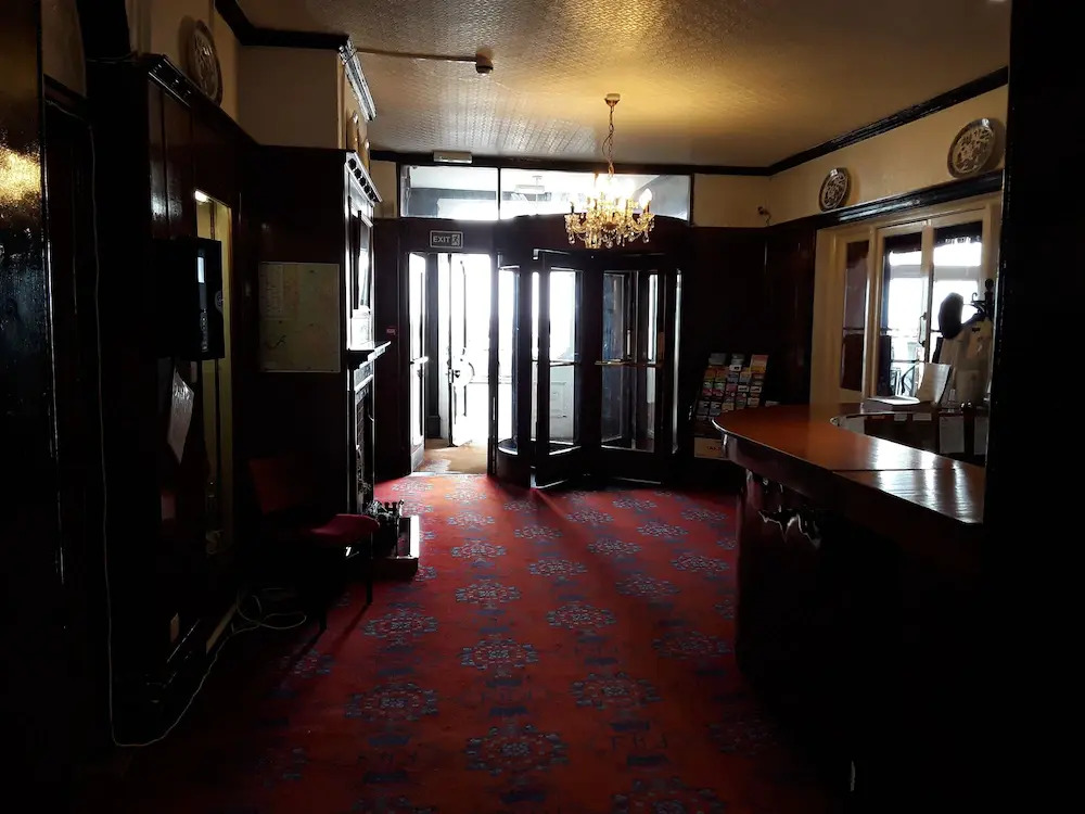 Royal Hotel
