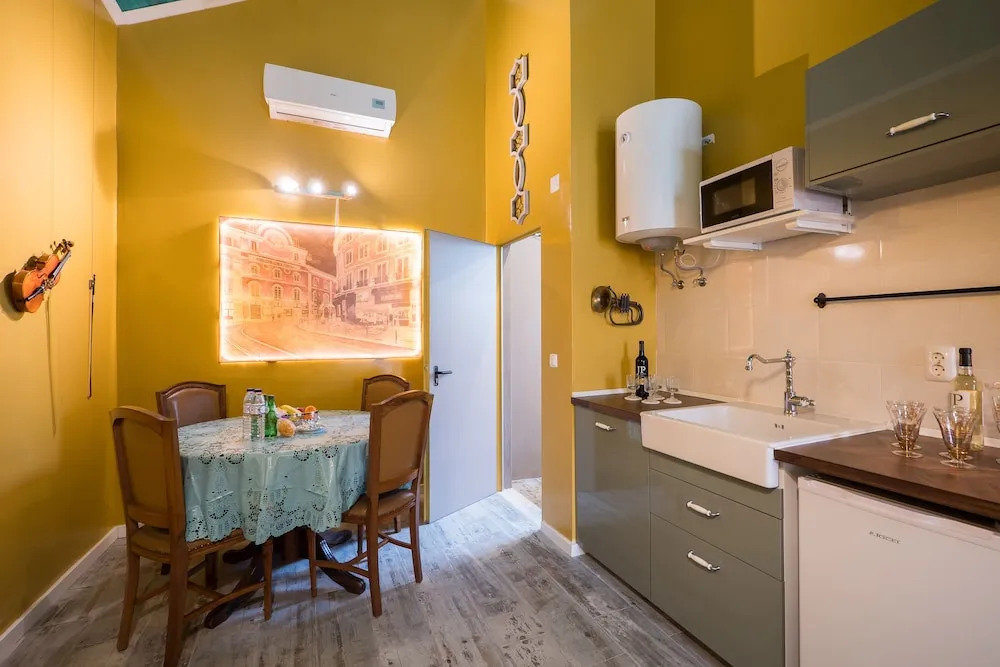 YBaixa - Boutique Apartments