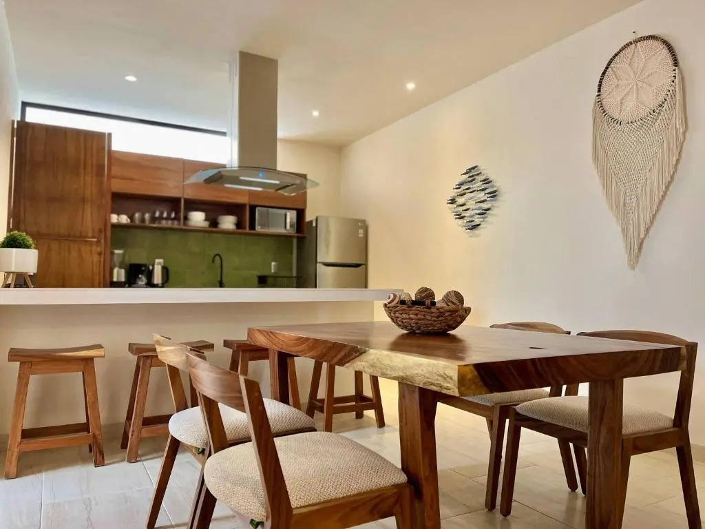 pleasing Brand New 2br Apt Poolgymwifi 60mb5G