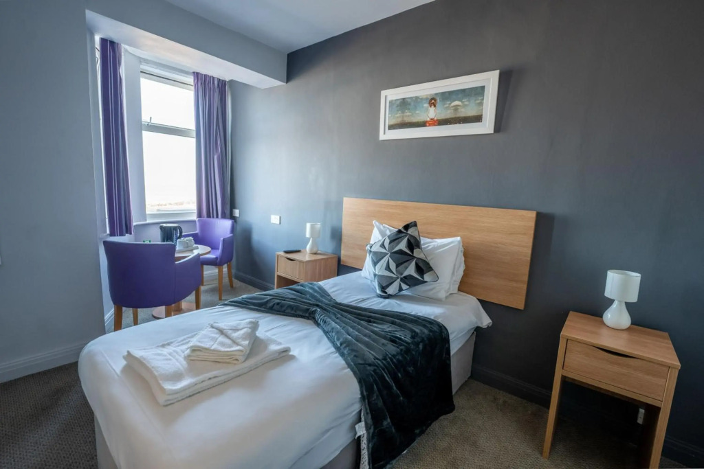 The Strathmore Hotel