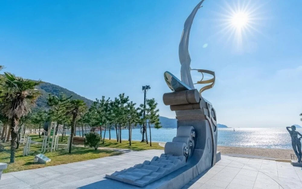 Geojedo Paradise Pension