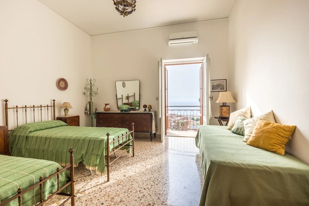 Terrazza di charme sul Golfo di Cefalù