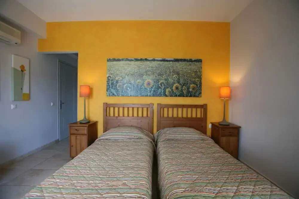 Lovely Open Plan Family Villa in Kato Katelios
