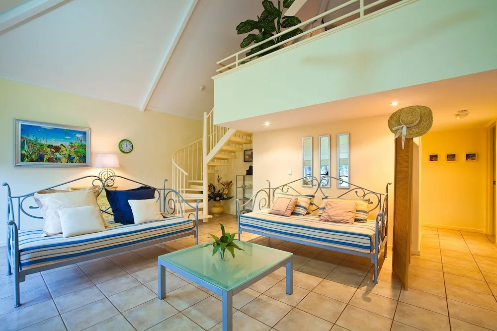 Osprey Holiday Village Unit 115