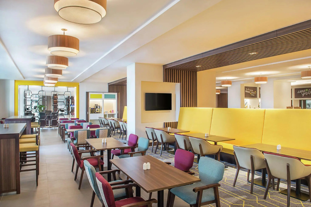 Hampton By Hilton Dubai Airport