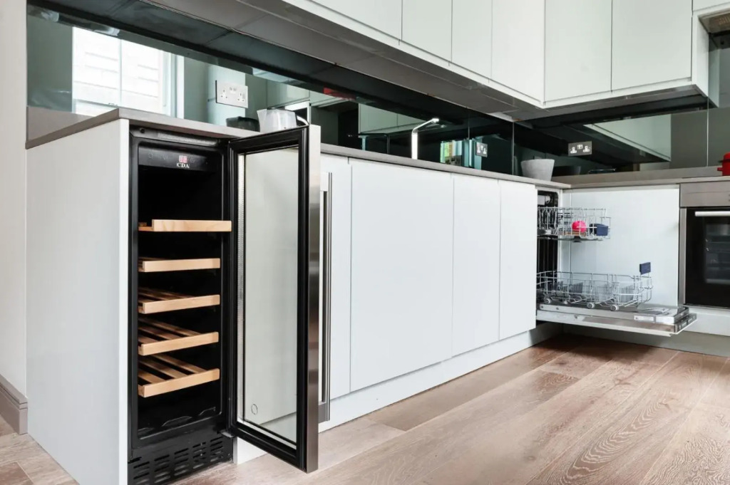 Cosy Two Bedroom Apartment in Holborn
