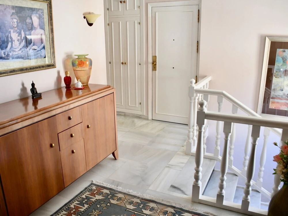 Apartment in Beautiful Villa With Communal Swimming Pool
