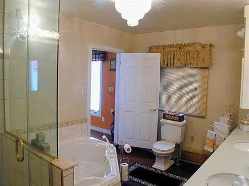 Three Diamond Inn