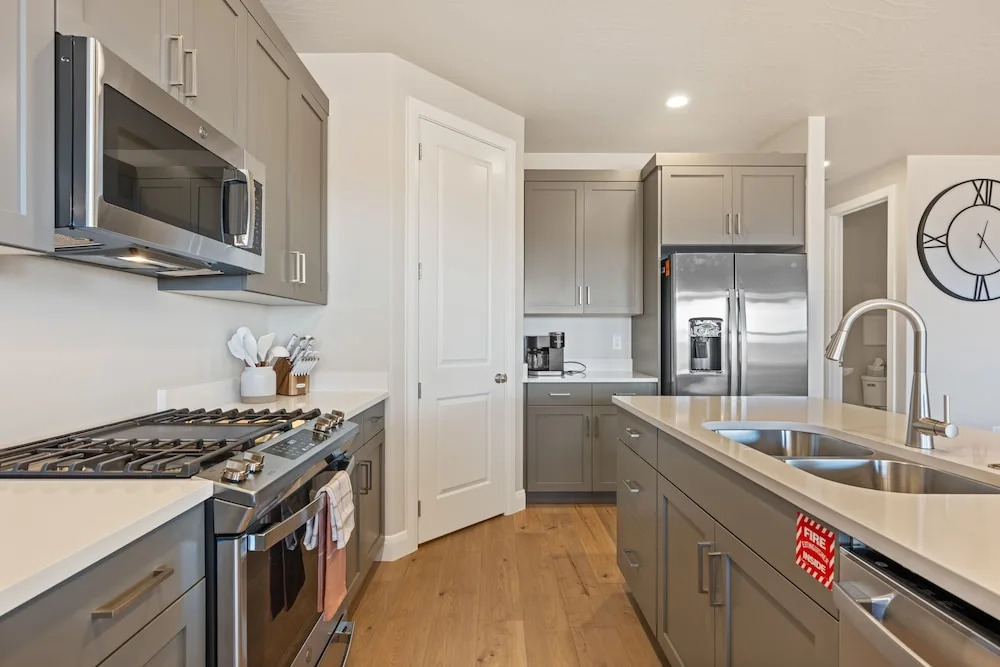 Crown Point 4 Bedroom Home