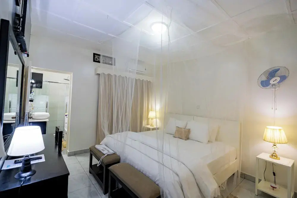Blue Veil Villa Hotel
