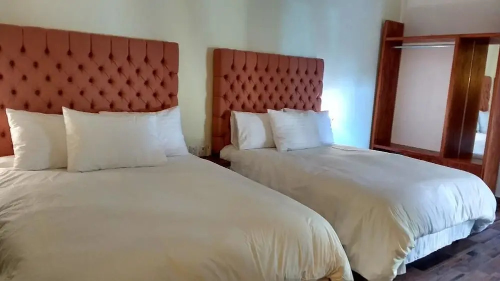 Piki Hotel y Hostal