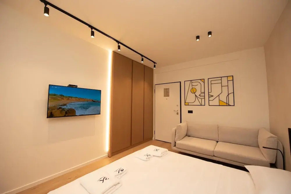 E&K 01-02 Apartment