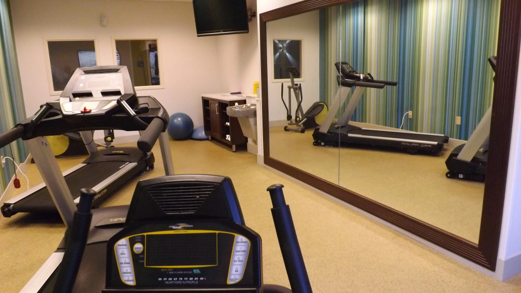 Holiday Inn Express & Suites Dyersburg by IHG