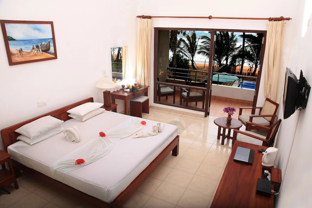 Sea Rock Villa