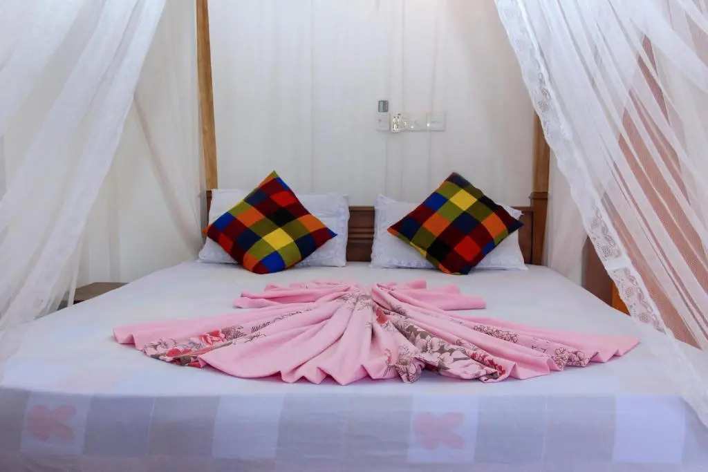 Pearl Deluna Resort Mirissa