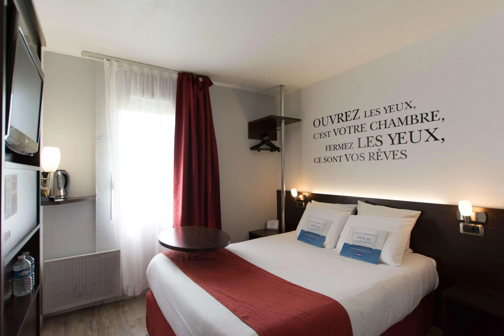 Kyriad Hôtel La Fleche