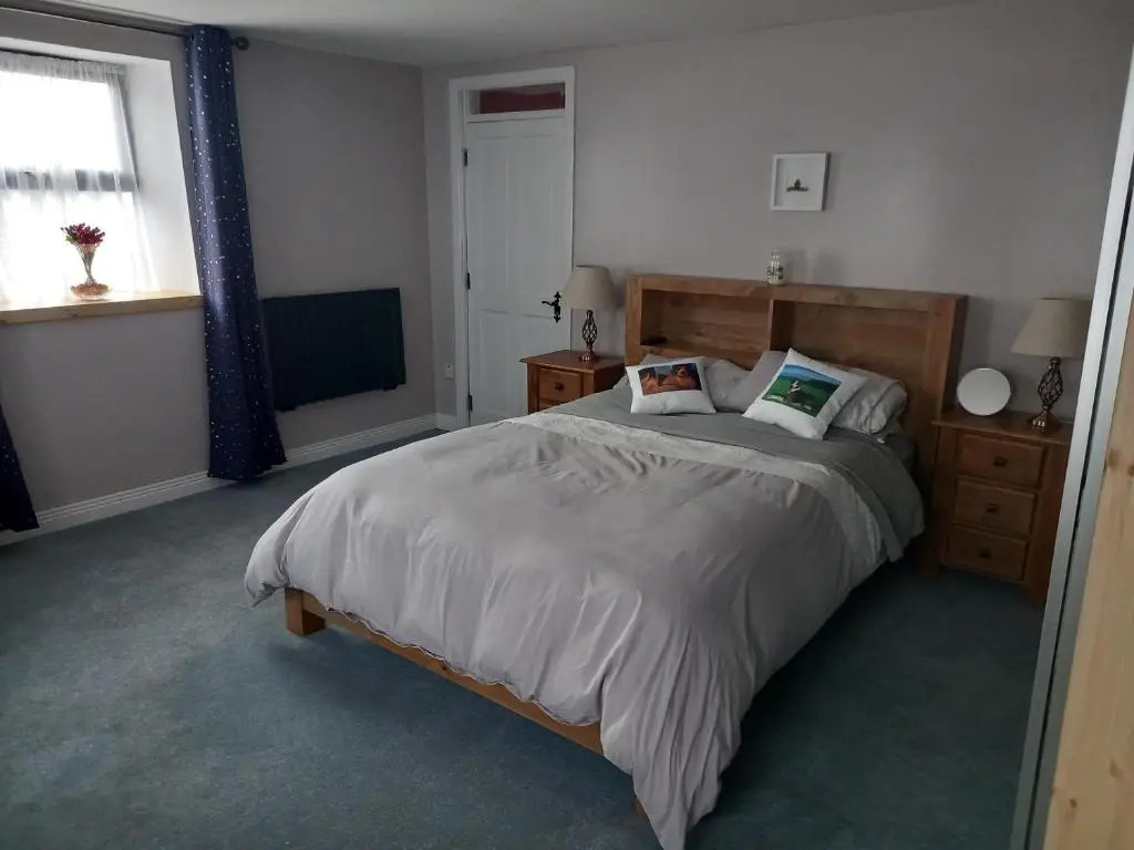 3 bed corner terrace house by the sea Wicklow town