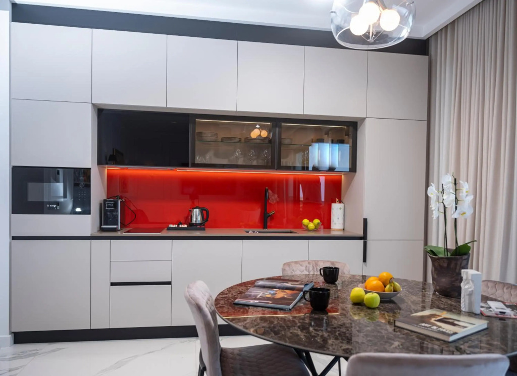 New & Luxury 5* with Breathtaking View- Kiki Lu Apartment